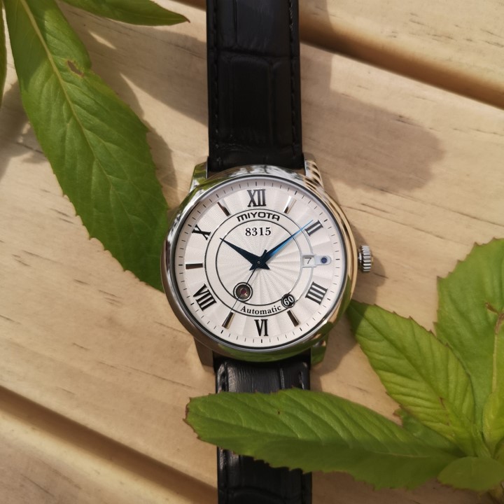 Automatic watch with 2024 longest power reserve